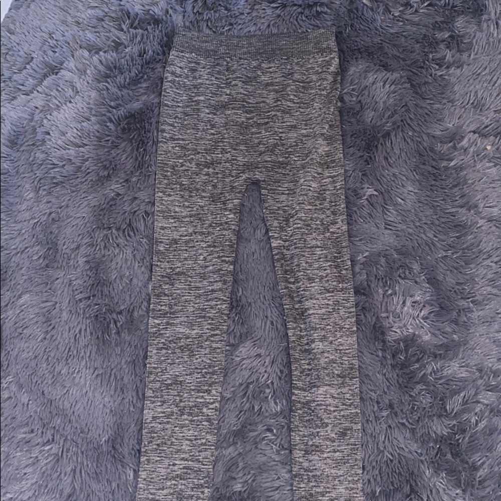 Grey stretchy Xersion leggings